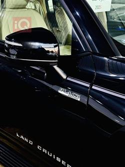 تۆیۆتا لاند کروزەر